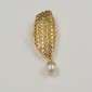 10. Angel of Patience, Pendant, 18kt pearl