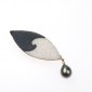 2. Brooch / pendant, 18kt gold, south sea pearl, diamonds 